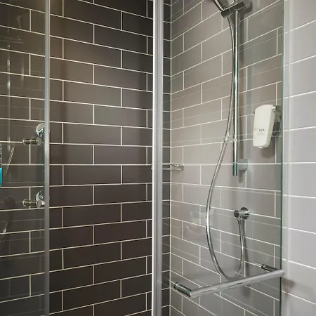 Hotel Express - By Ihg Wiesbaden
