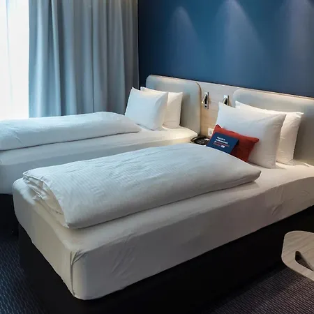 Express - By Ihg Hotel