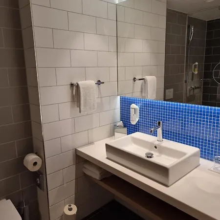 Express - By Ihg Hotel Wiesbaden