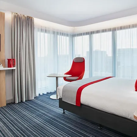 Hotel Express - By Ihg Wiesbaden
