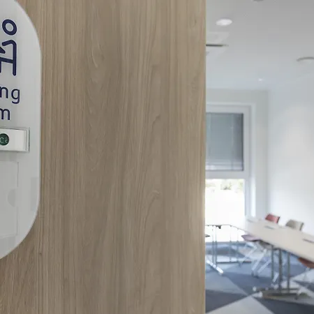 فندق Express - By Ihg فيسبادن