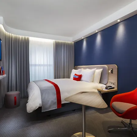 Express - By Ihg Hotel