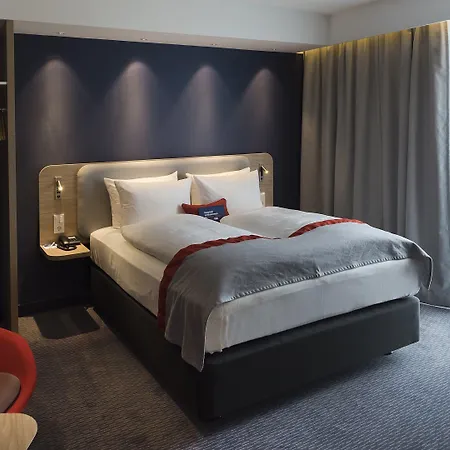 Hotel Express - By Ihg Wiesbaden