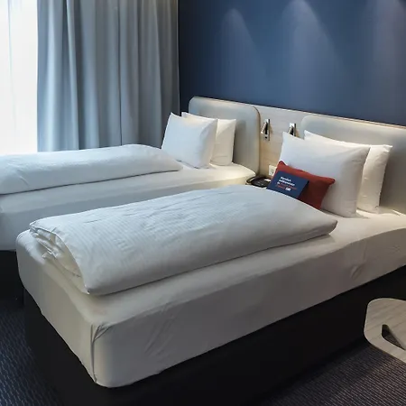 Hotel Express - By Ihg 3*