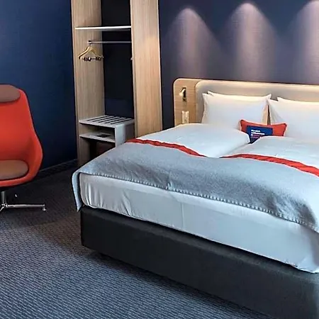 Express - By Ihg Hotel