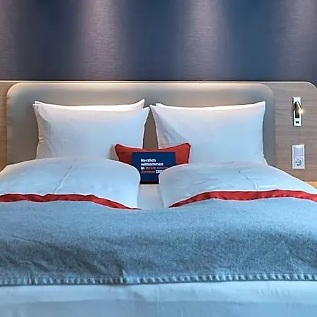 Hotel Express - By Ihg 3*