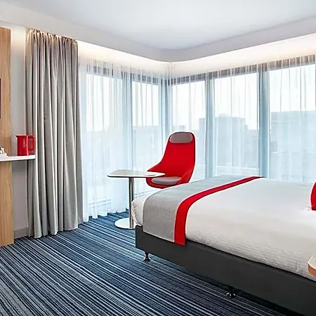 Hotel Express - By Ihg 3*