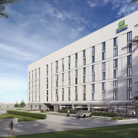 Express - By Ihg Hotel 3*