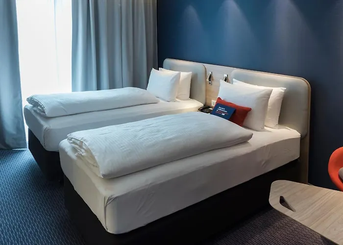 Express - By Ihg Hotel